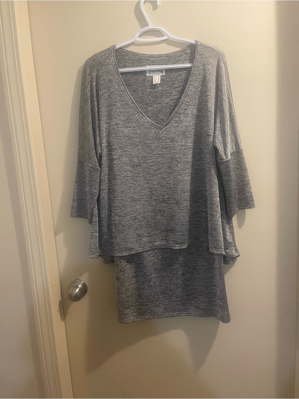 Joseph Ribkoff Gray V-Neck Knit Top - Picture 2 of 6